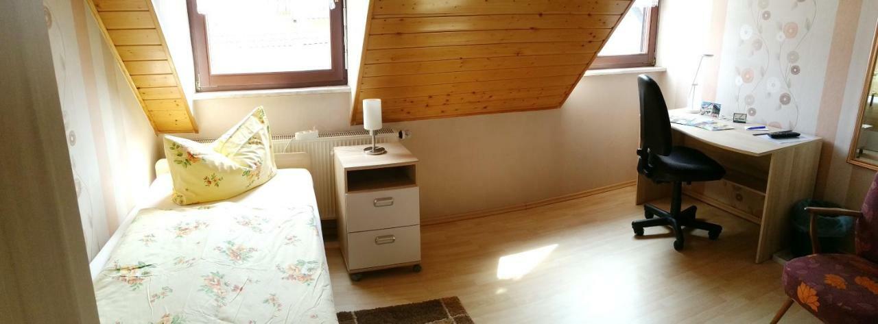 Pension Zur Quelle Bad Frankenhausen Exterior foto